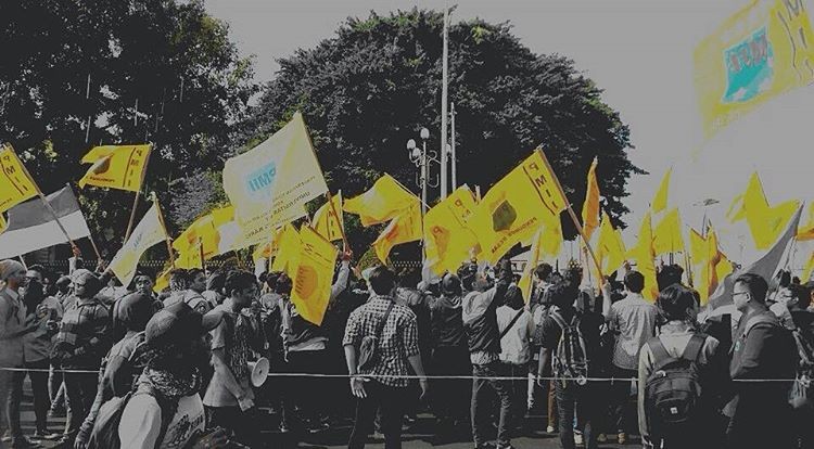 Pergerakan Berisi: Melampaui Toa & Jalanan